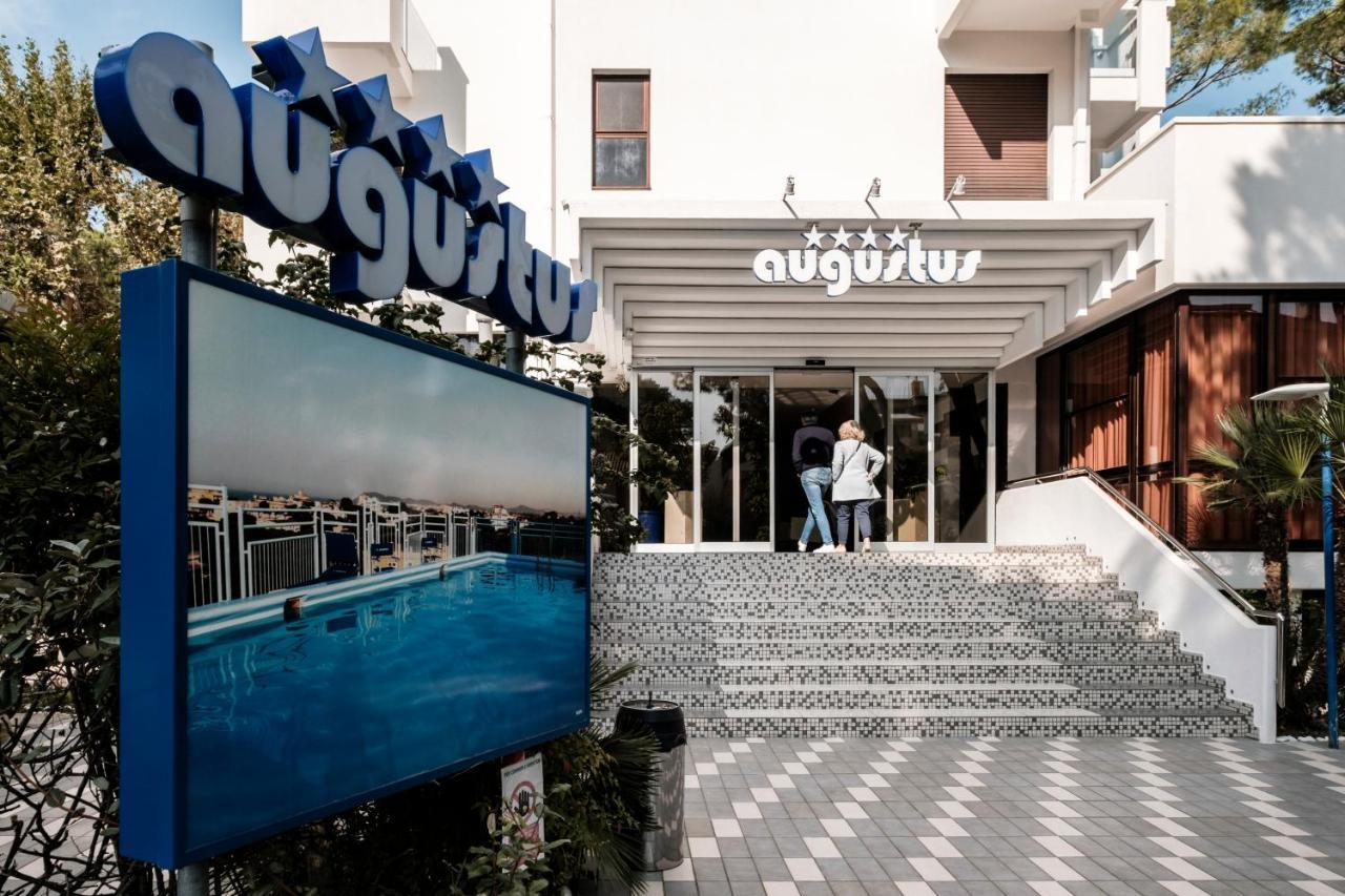 Hotel Augustus Riccione Dış mekan fotoğraf